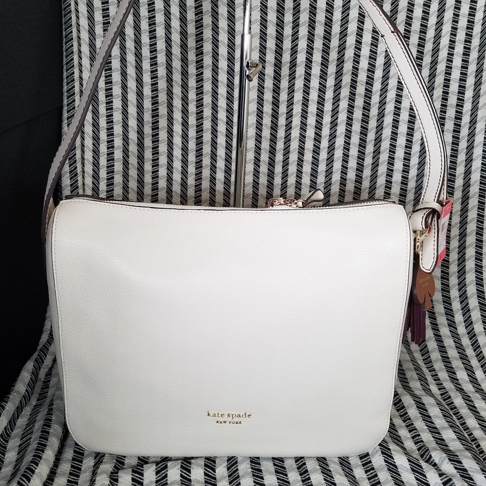 MAKE AN OFFER kate spade anyday shoulder medium tote parchment new with tag